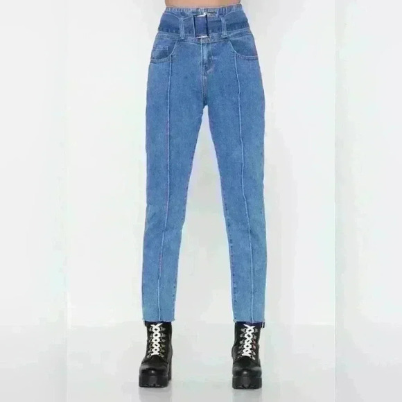 NWT Momokrom Nasty Gal Keep Up Belted Medium Wash High Waisted Blue Jeans $58 - Picture 2 of 15